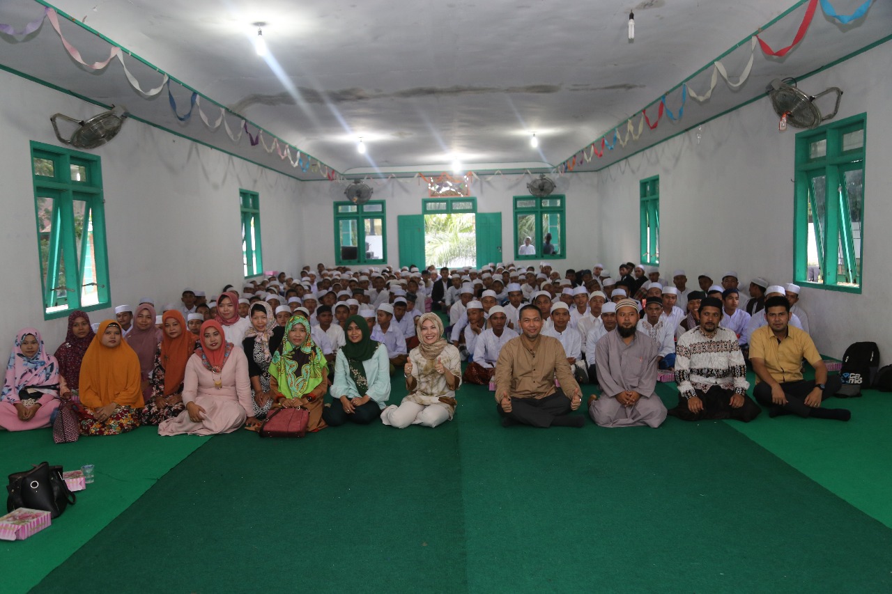 PT Asuransi Sinar Mas Lanjutkan Edukasi Santri tentang Perencanaan Keuangan di Padangsidimpuan