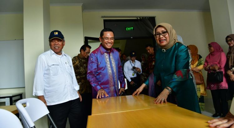 Lestarikan Sekaligus Kembangkan Songket Lintau, Sinar Mas Dukung Pembangunan Sekolah Pelatihan Tenun Kriya Minang